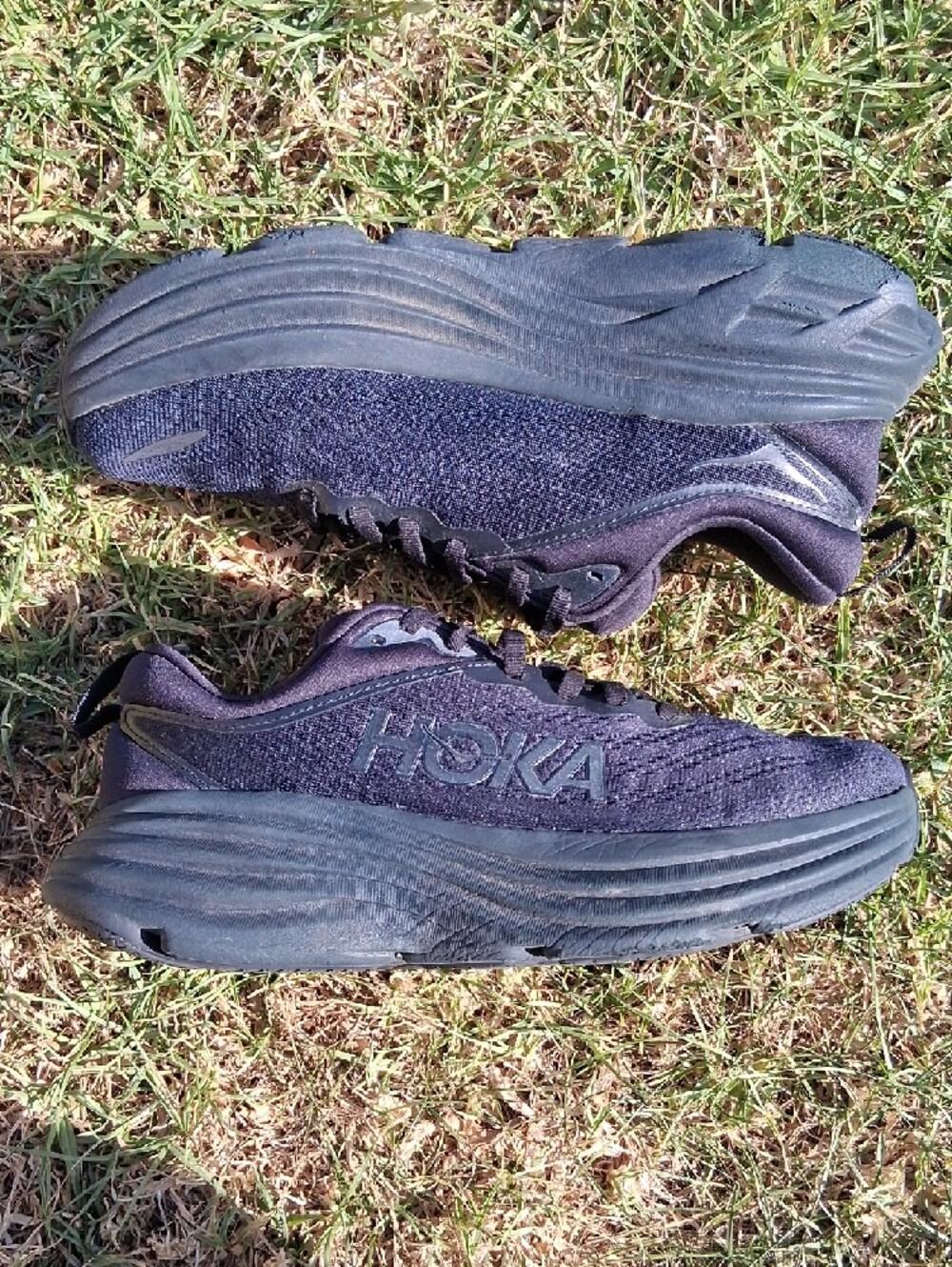 Hoka Bondi 8 Women's/Unisex Plush Navy Running Shoes - Picture 2 of 13
